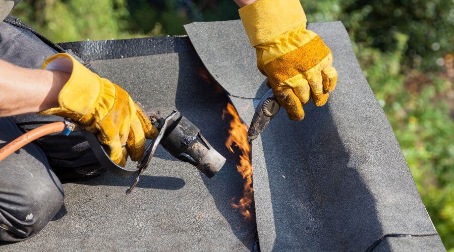 Professional gutter cleaning in Ira, IA